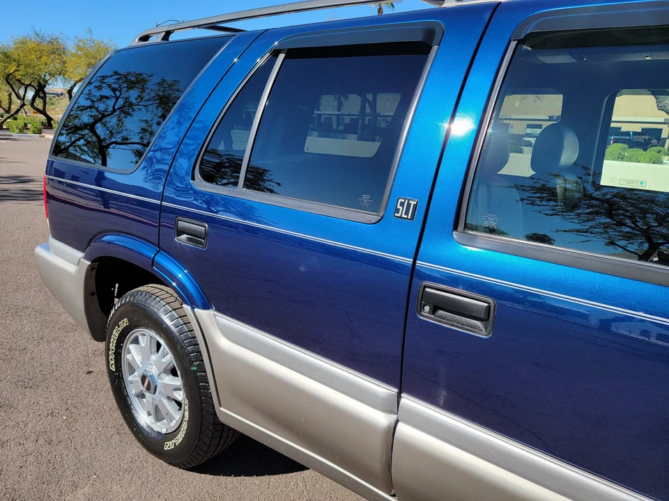 1998 GMC S-15 Jimmy 2nd Gen - Image 18 of 31