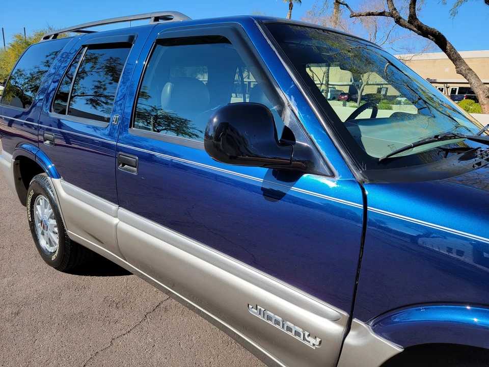 1998 GMC S-15 Jimmy 2nd Gen - Image 17 of 31