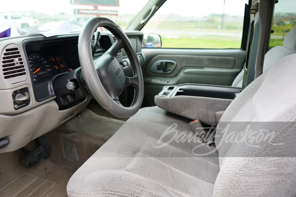 1998 GMC Sierra 1st Gen - Image 7 of 10