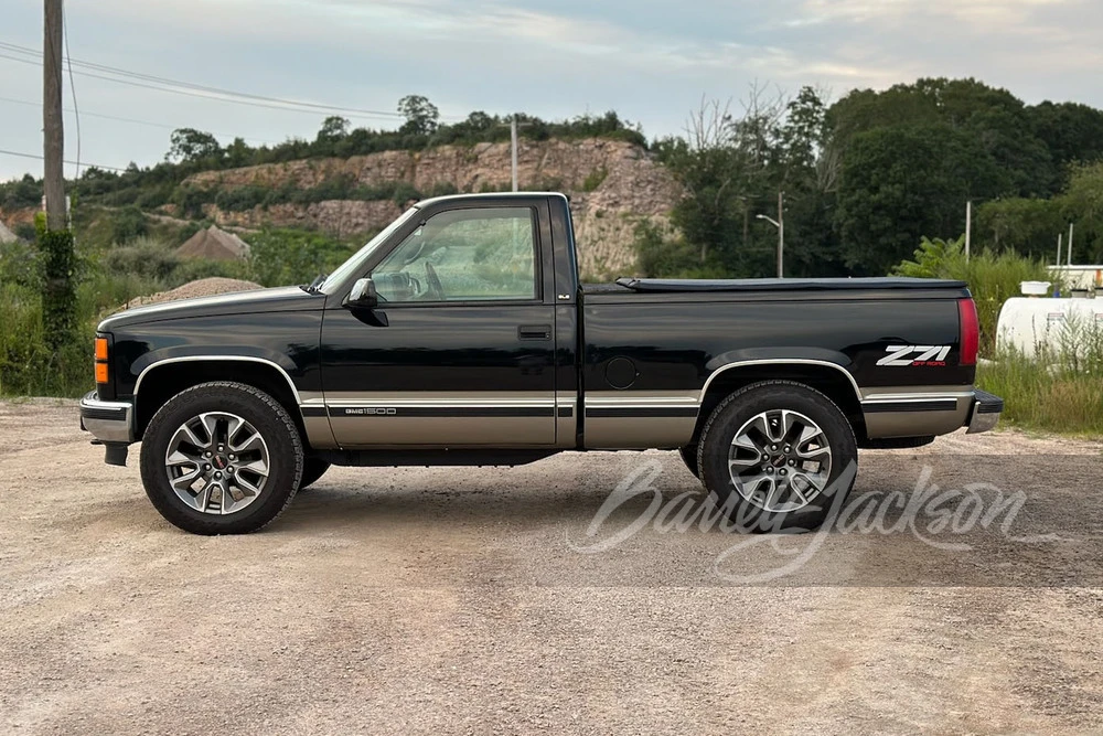 1998 GMC Sierra 1st Gen - Image 10 of 10