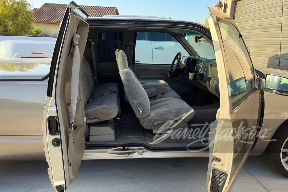 1998 GMC Sierra 1st Gen - Image 3 of 5