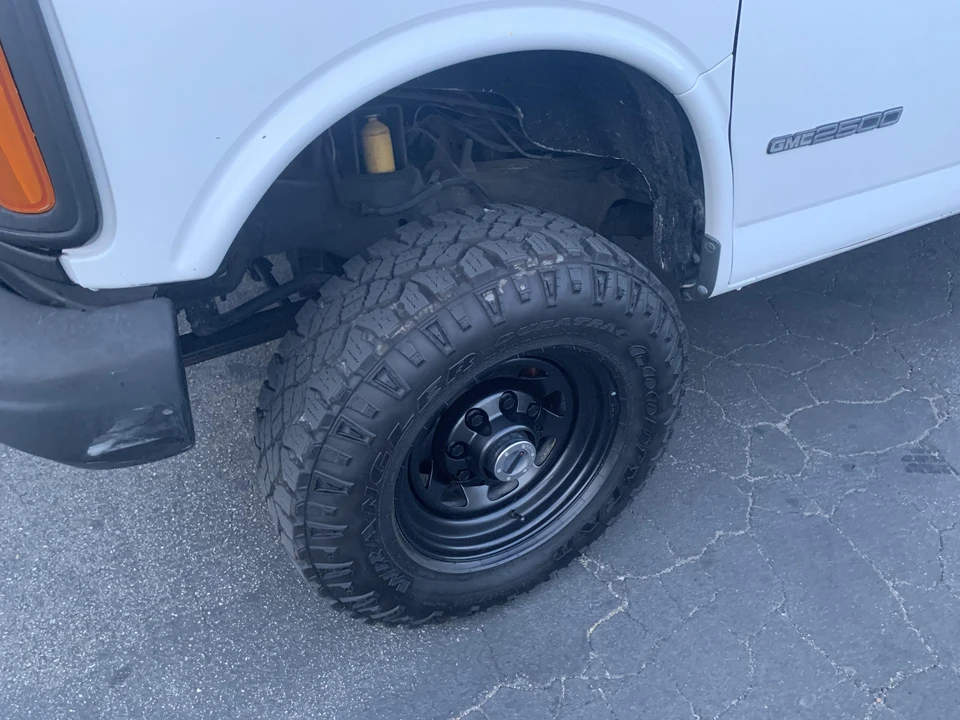 1998 GMC Savana - Image 29 of 29
