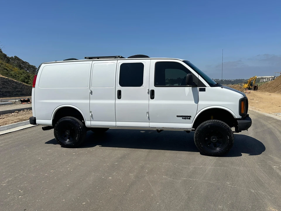 1998 GMC Savana - Image 20 of 31