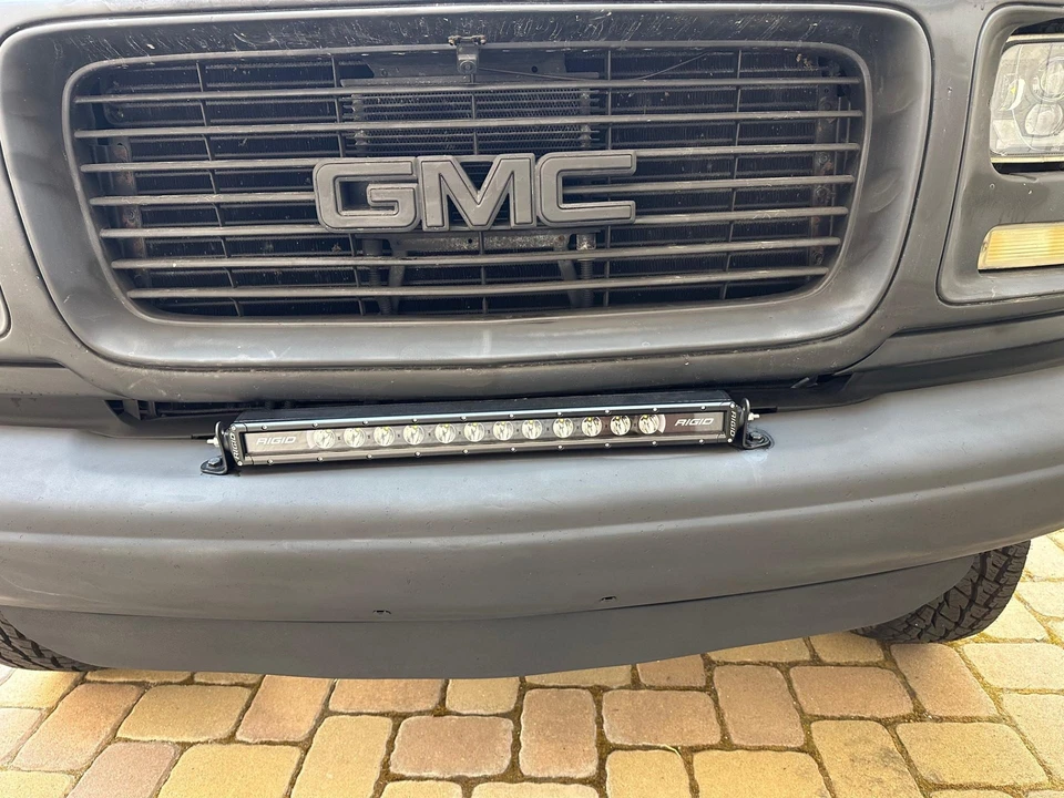 1998 GMC Savana - Image 28 of 31