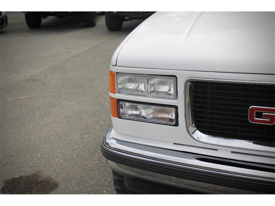 1998 GMC Sierra 1st Gen - Image 12 of 31