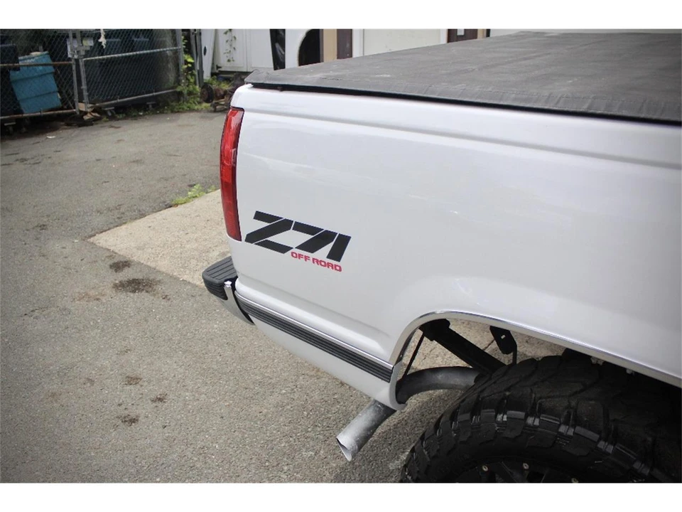 1998 GMC Sierra 1st Gen - Image 25 of 31