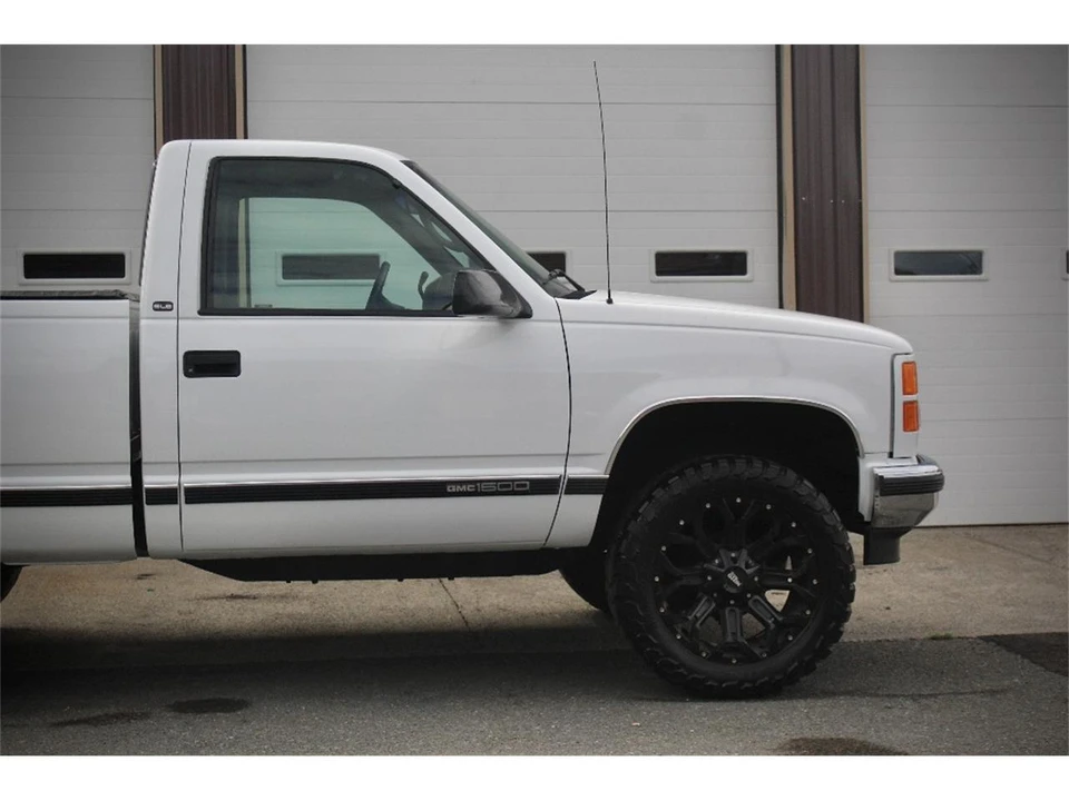 1998 GMC Sierra 1st Gen - Image 8 of 31