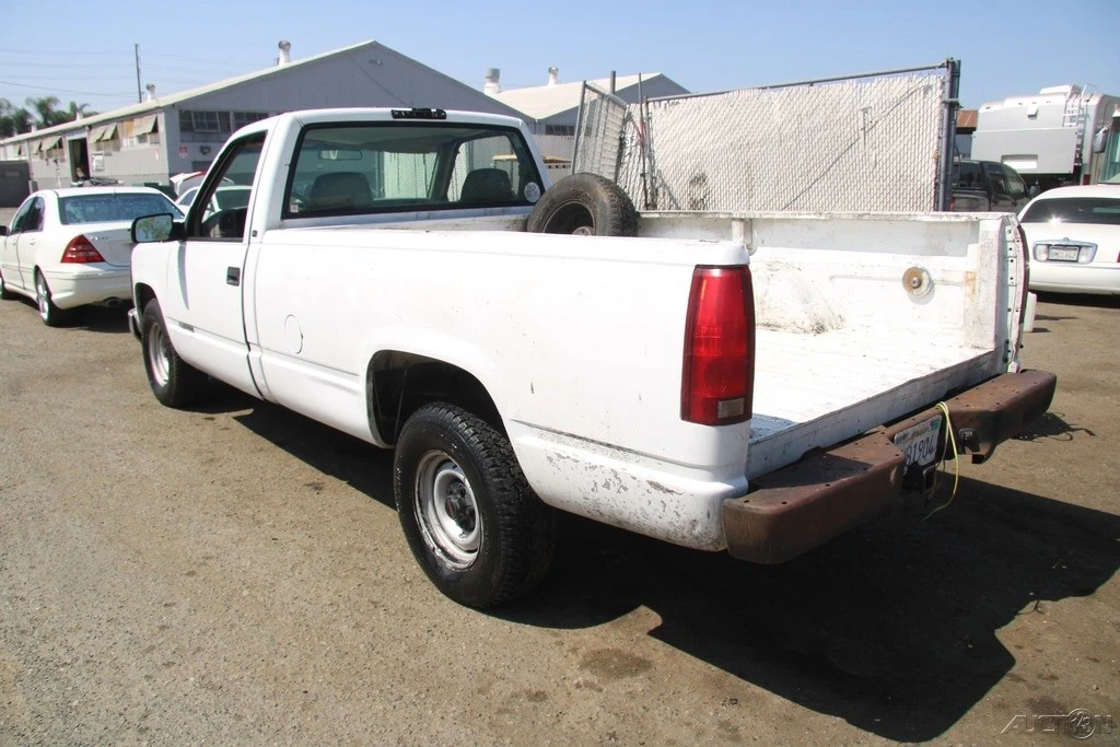 1998 GMC Sierra 1st Gen - Image 5 of 21