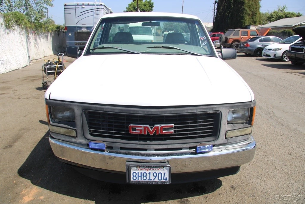 1998 GMC Sierra 1st Gen - Image 11 of 21