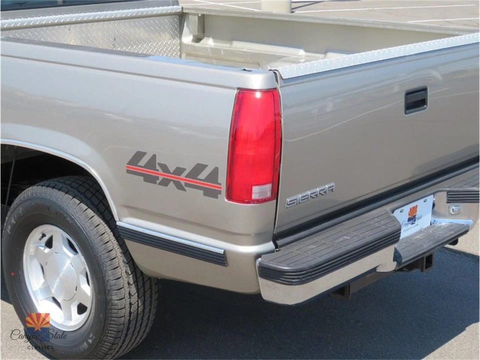1998 GMC Sierra 1st Gen - Image 16 of 31