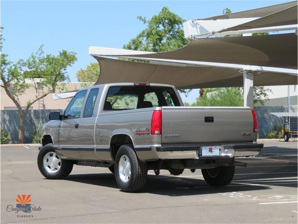 1998 GMC Sierra 1st Gen - Image 4 of 31