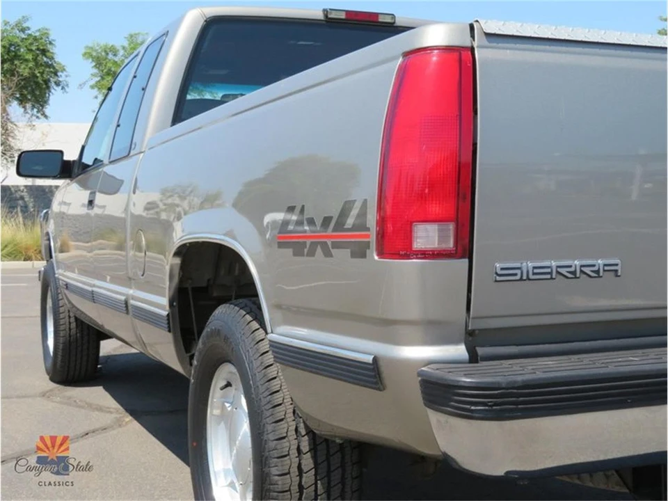 1998 GMC Sierra 1st Gen - Image 25 of 31