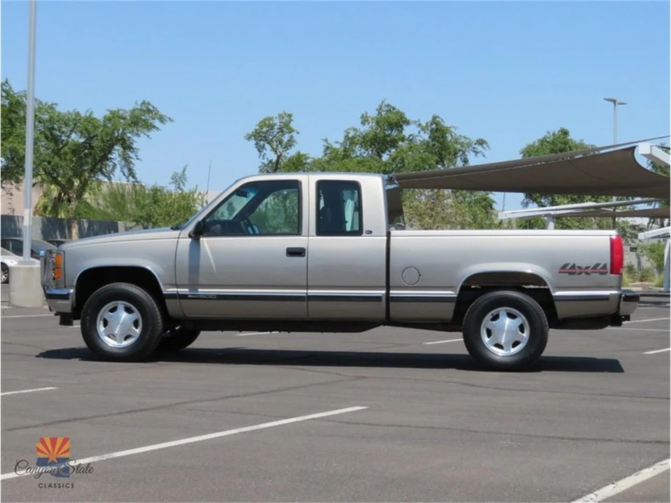 1998 GMC Sierra 1st Gen - Image 10 of 31