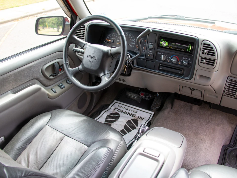 1998 GMC Sierra 1st Gen - Image 12 of 18