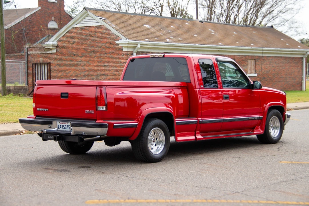 1998 GMC Sierra 1st Gen - Image 10 of 18