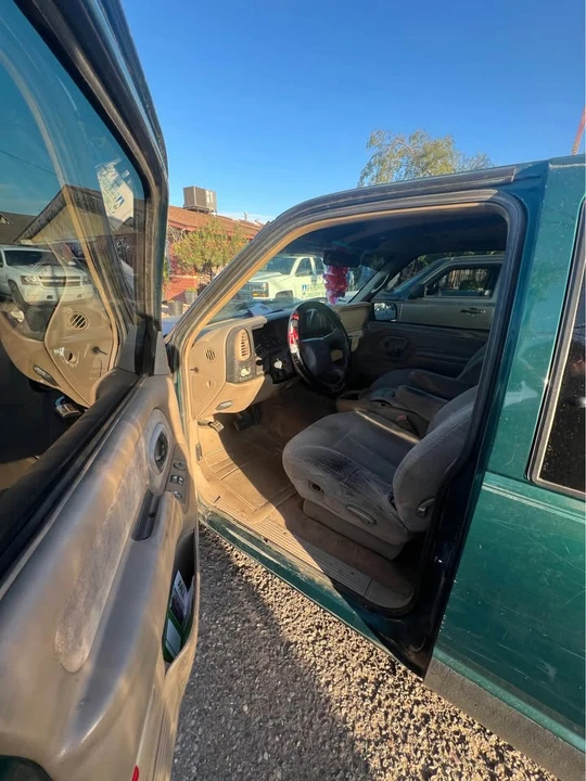 1998 GMC Sierra 1st Gen - Image 4 of 6