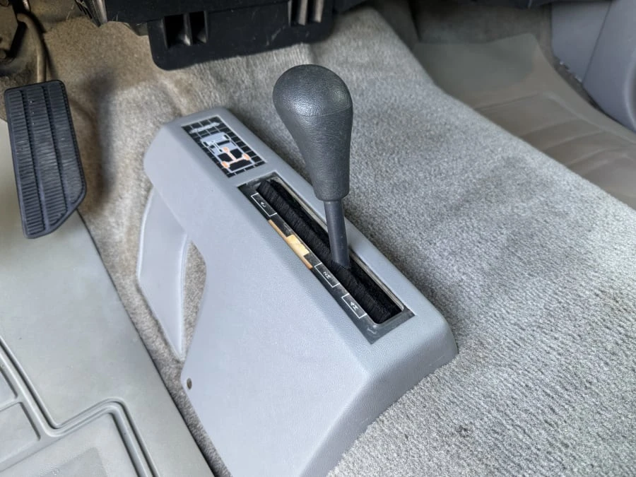 1998 GMC Sierra 1st Gen - Image 7 of 12