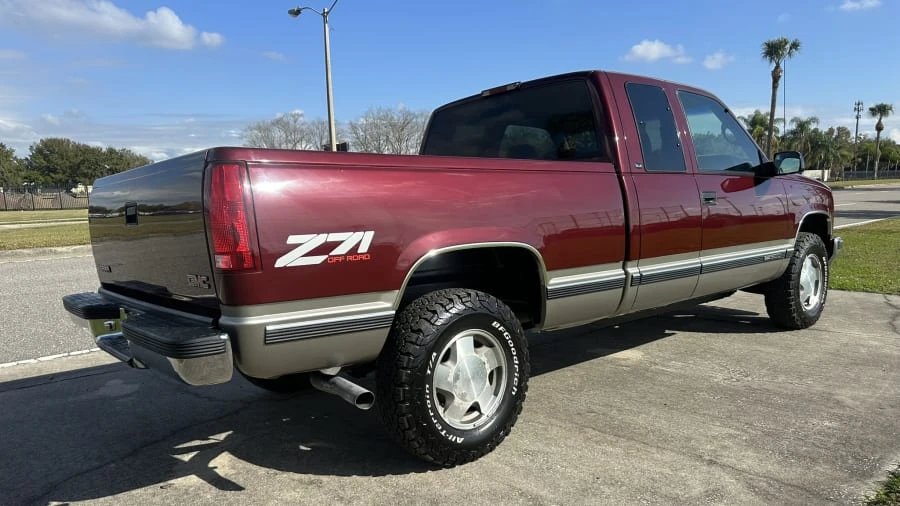 1998 GMC Sierra 1st Gen - Image 3 of 22