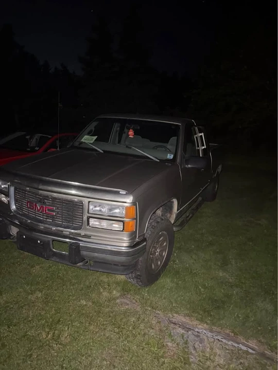 1998 GMC Sierra 1st Gen - Image 2 of 2