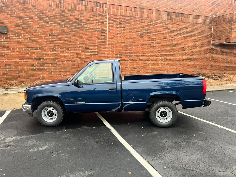 1998 GMC Sierra 1st Gen - Image 10 of 31