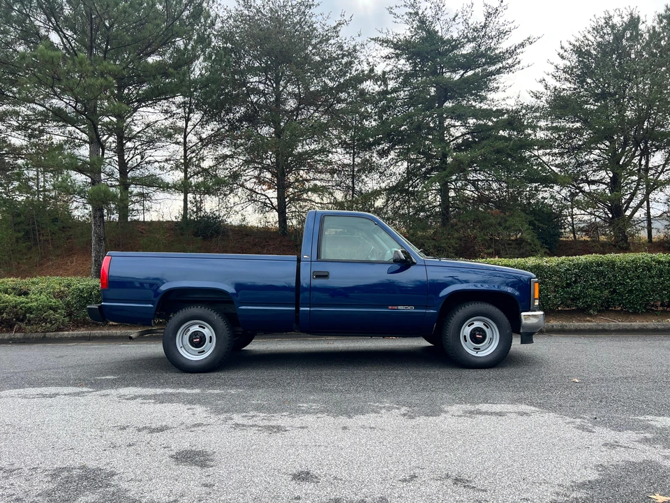 1998 GMC Sierra 1st Gen - Image 26 of 31