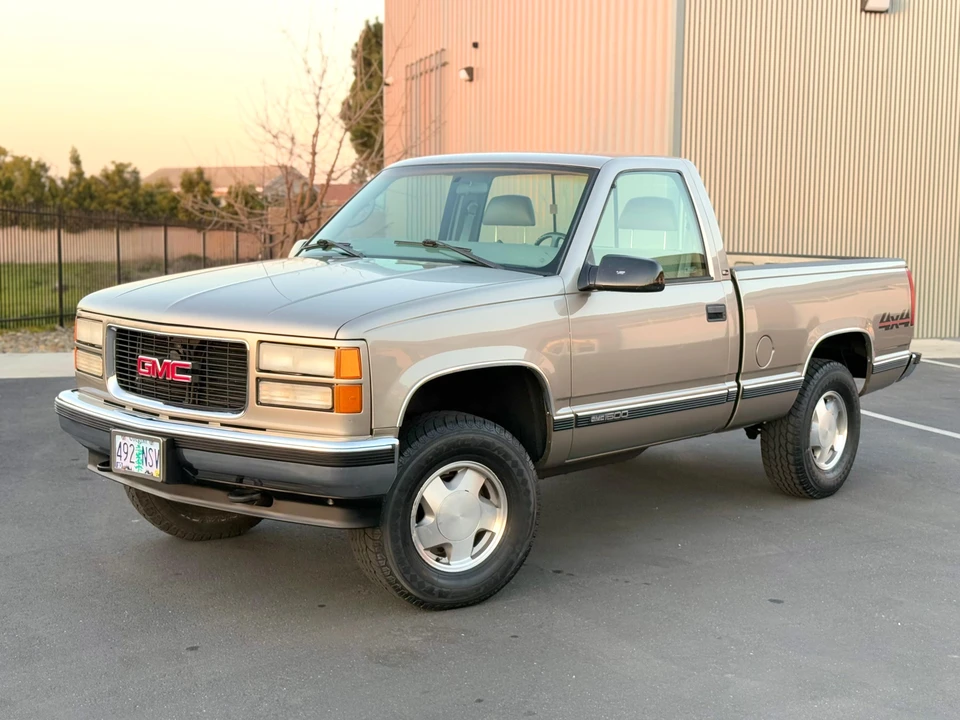 1998 GMC Sierra 1st Gen - Image 14 of 31