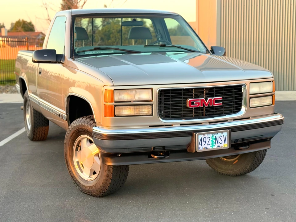 1998 GMC Sierra 1st Gen - Image 29 of 31