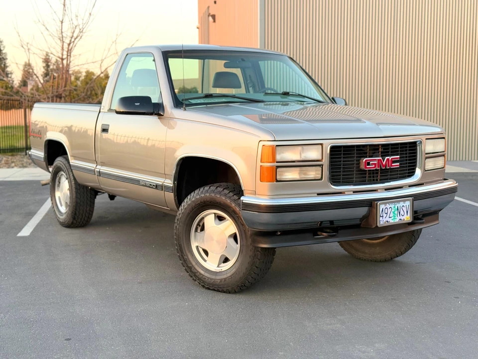 1998 GMC Sierra 1st Gen - Image 24 of 31