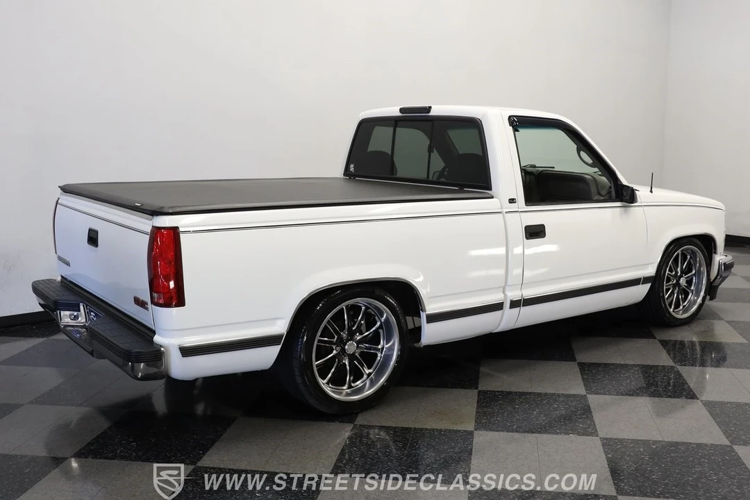 1998 GMC Sierra 1st Gen - Image 12 of 12