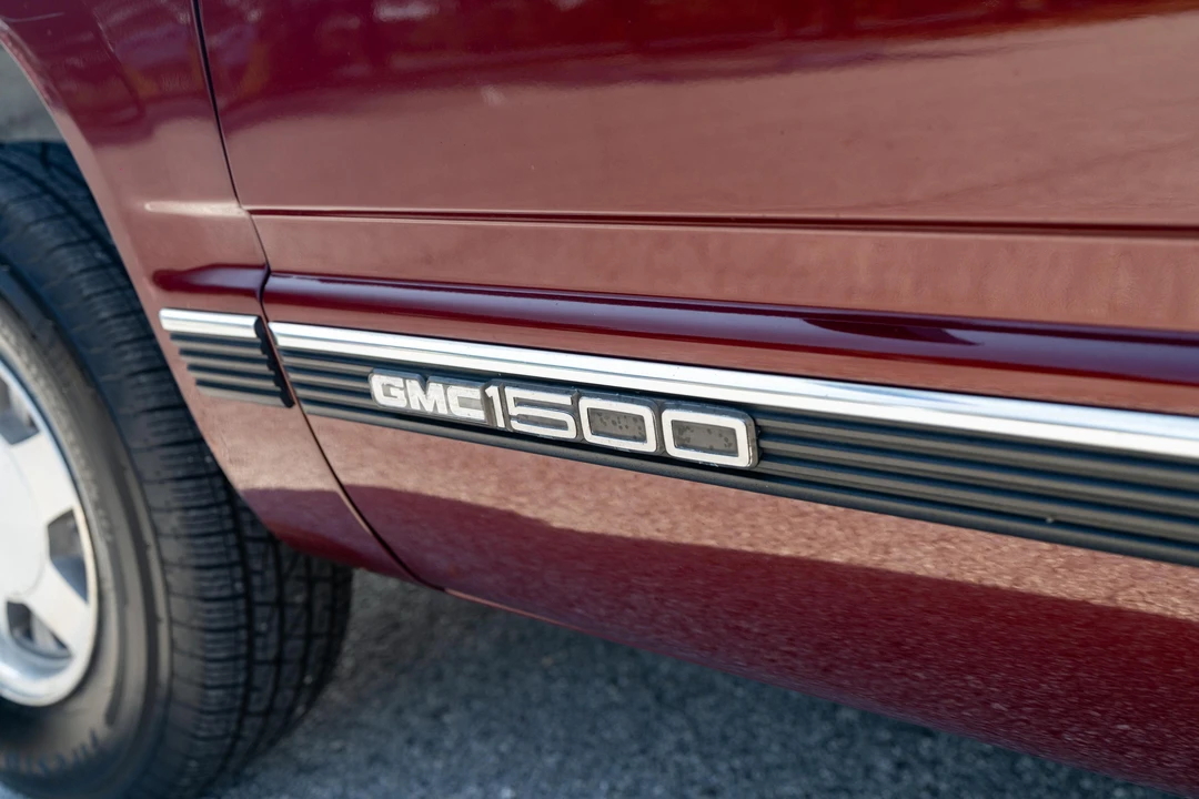 1998 GMC Sierra 2nd Gen - Image 23 of 31