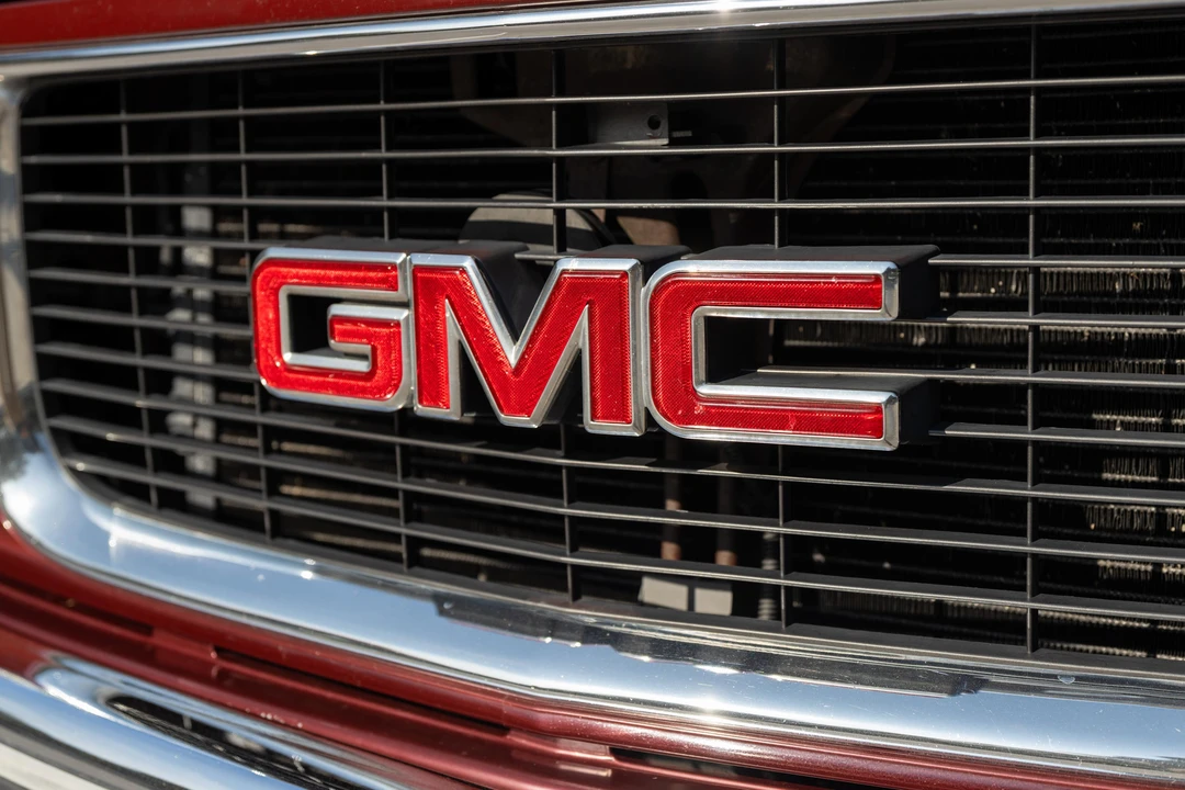 1998 GMC Sierra 2nd Gen - Image 16 of 31