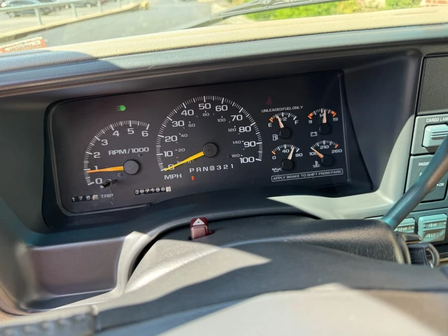 1998 GMC Sierra 1st Gen - Image 7 of 9
