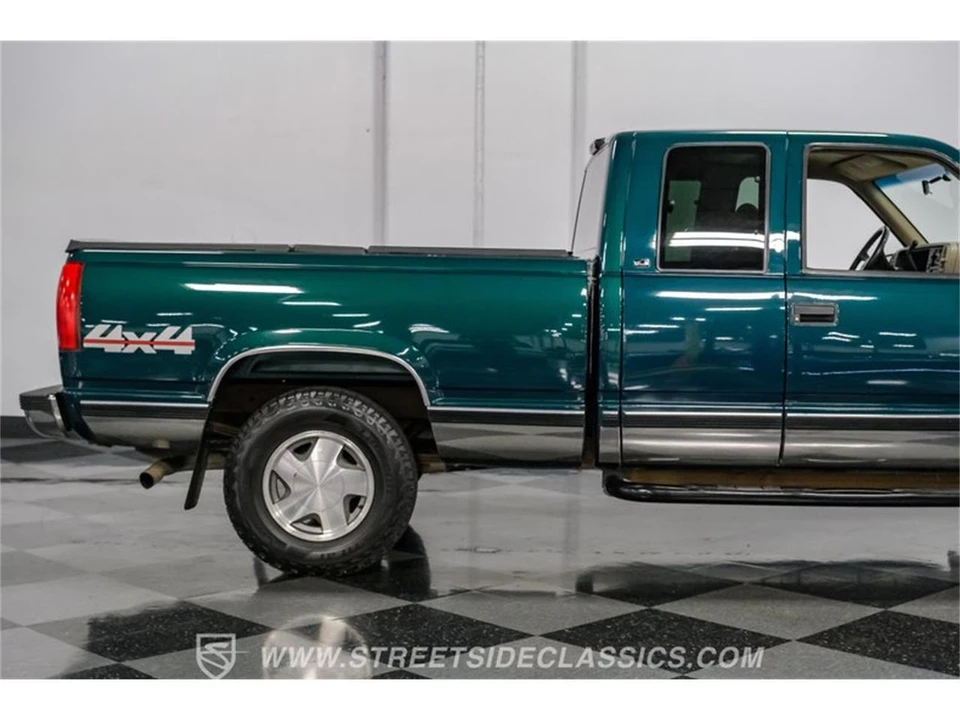 1998 GMC Sierra 1st Gen - Image 29 of 31