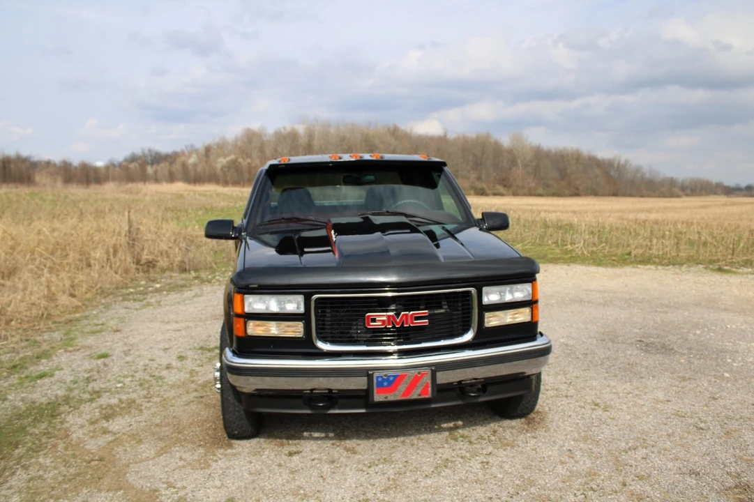 1998 GMC Sierra 1st Gen - Image 3 of 20
