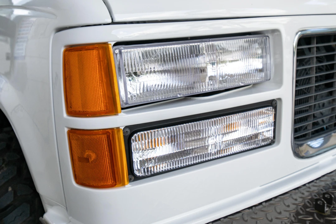 1998 GMC Sierra 1st Gen - Image 9 of 31