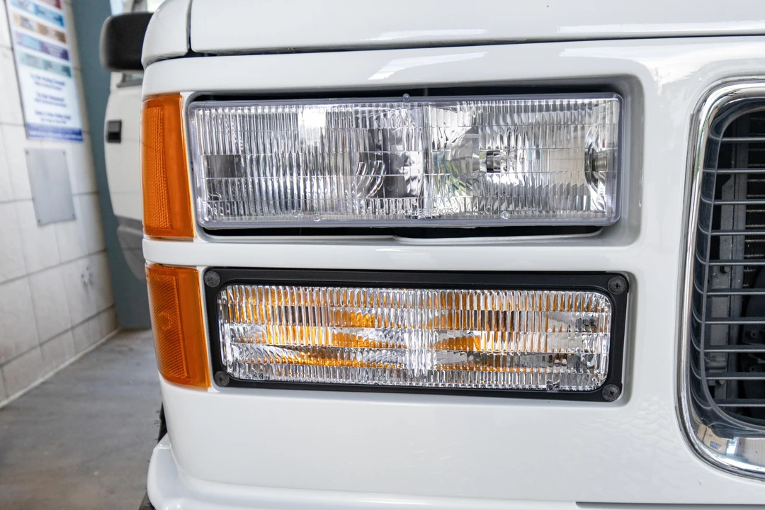 1998 GMC Sierra 1st Gen - Image 10 of 31