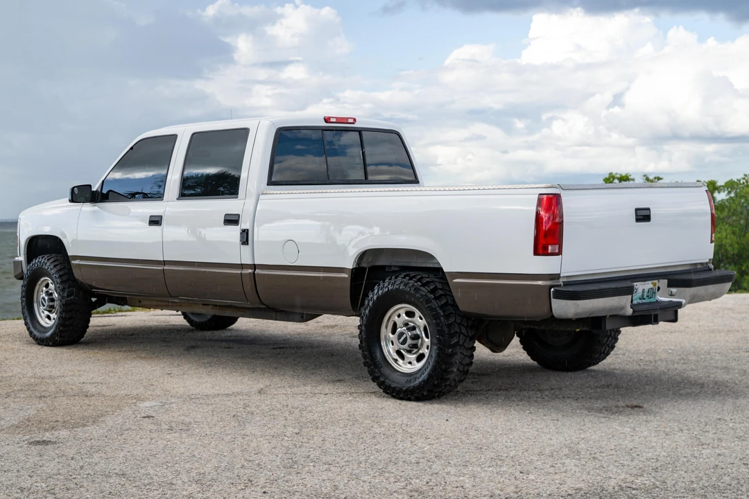 1998 GMC Sierra 1st Gen - Image 4 of 31