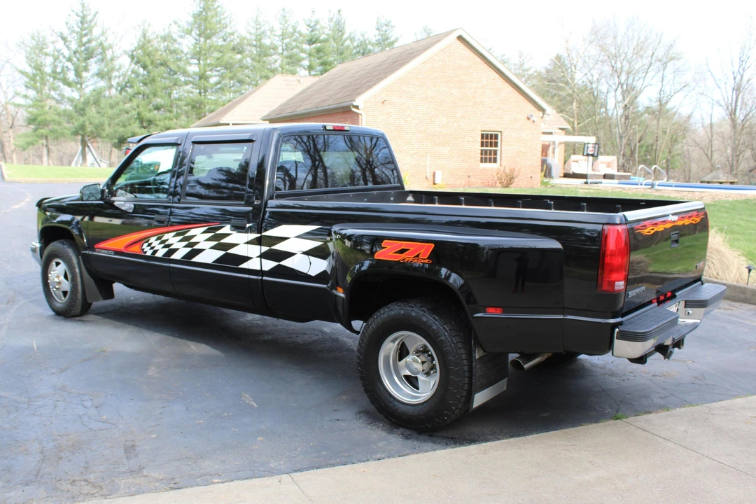 1998 GMC Sierra 1st Gen - Image 4 of 21