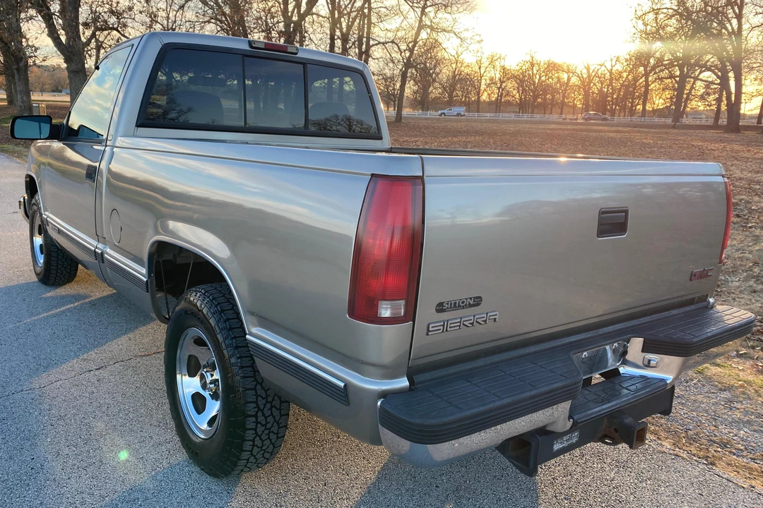 1998 GMC Sierra 1st Gen - Image 4 of 31