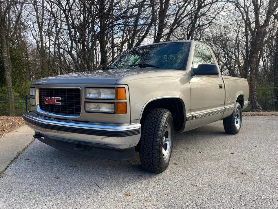 1998 GMC Sierra 1st Gen - Image 13 of 31