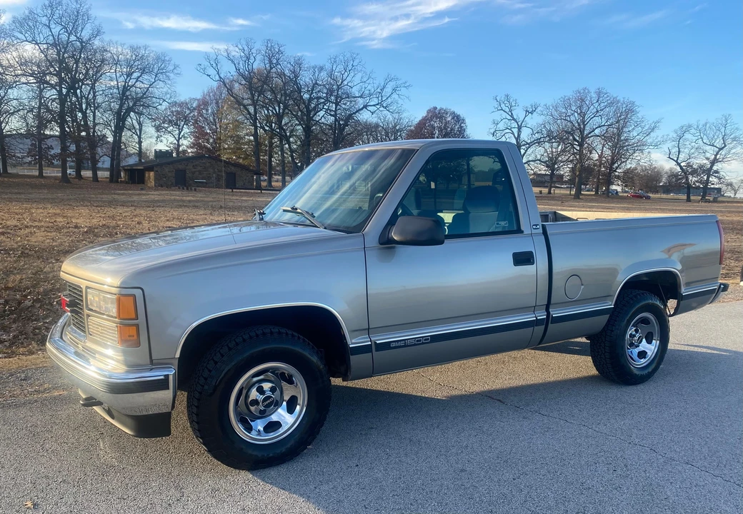 1998 GMC Sierra 1st Gen - Image 15 of 31