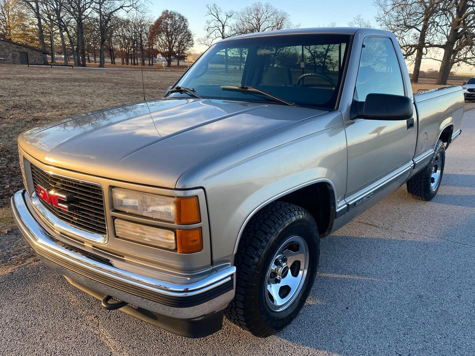 1998 GMC Sierra 1st Gen - Image 12 of 31