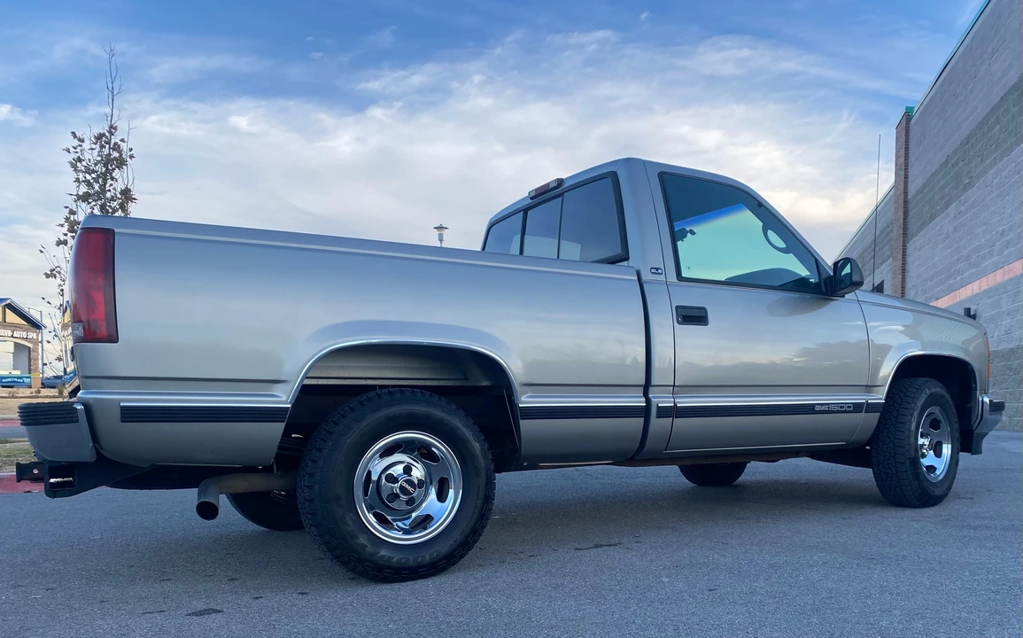 1998 GMC Sierra 1st Gen - Image 31 of 31