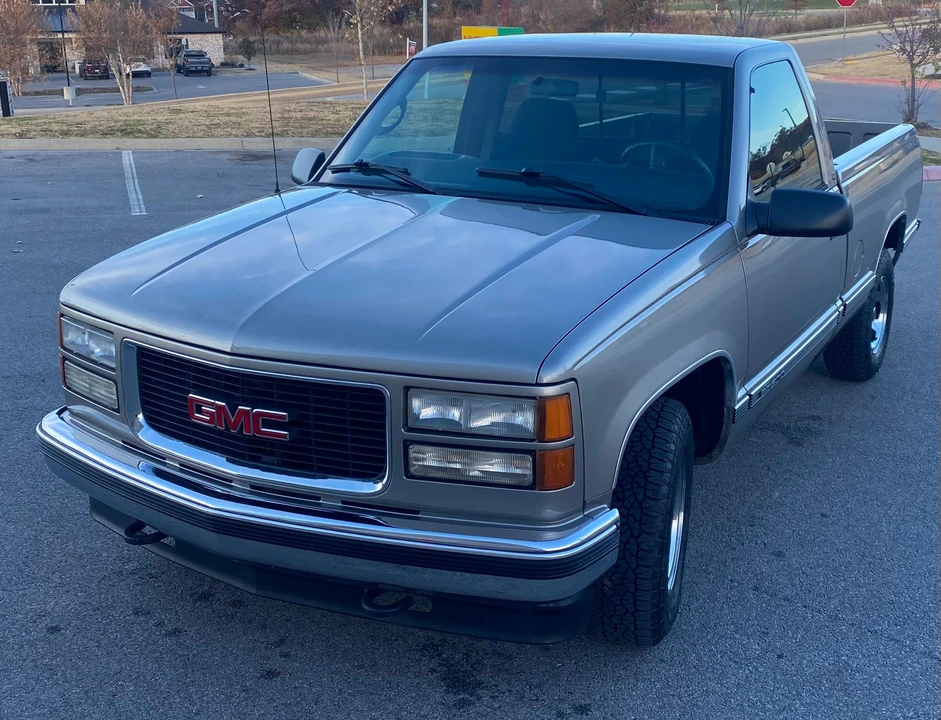 1998 GMC Sierra 1st Gen - Image 11 of 31