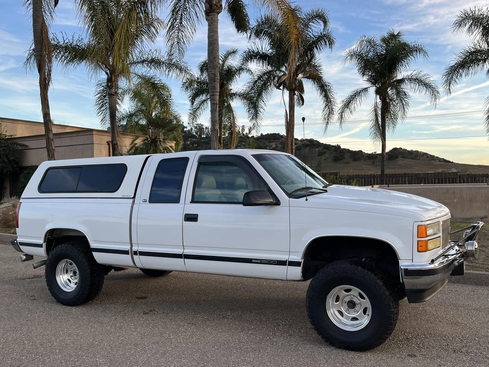 1998 GMC Sierra 1st Gen - Image 5 of 31