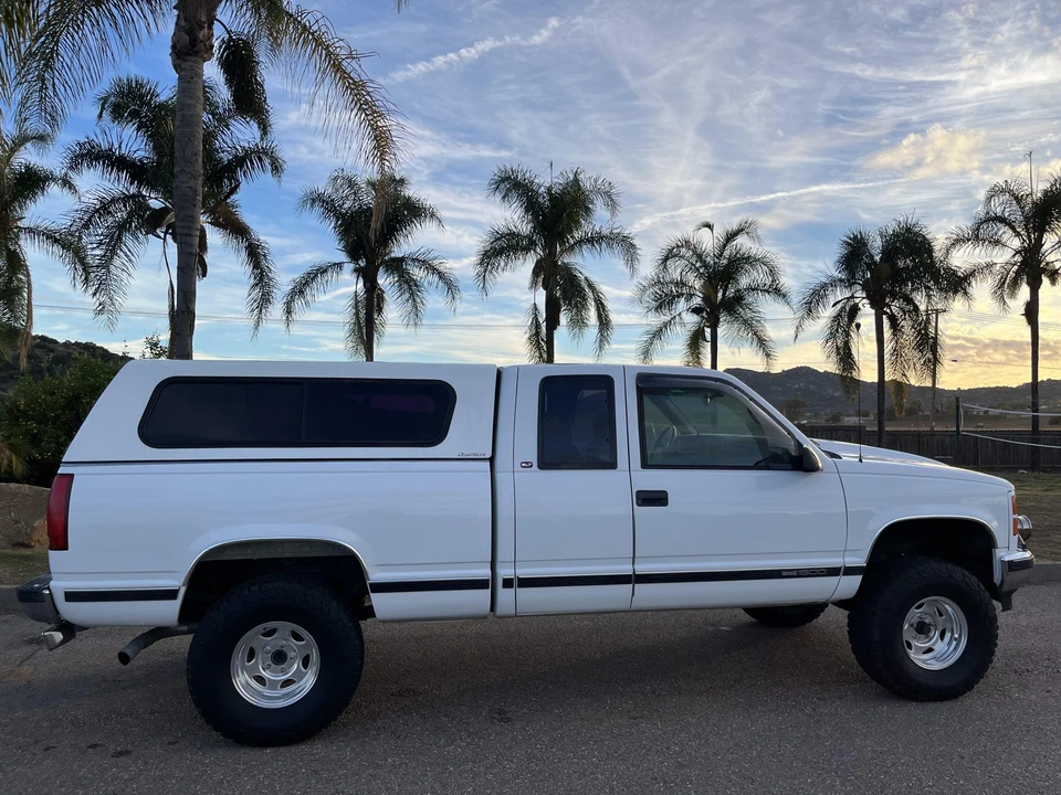 1998 GMC Sierra 1st Gen - Image 8 of 31