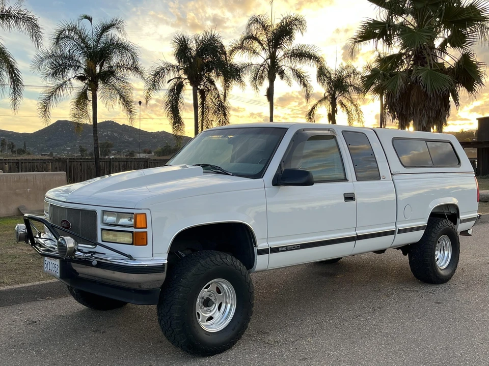 1998 GMC Sierra 1st Gen - Image 28 of 31