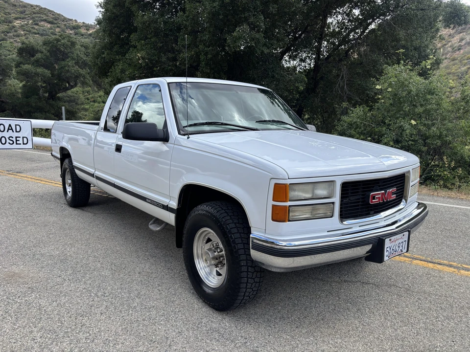 1998 GMC Sierra 1st Gen - Image 4 of 31