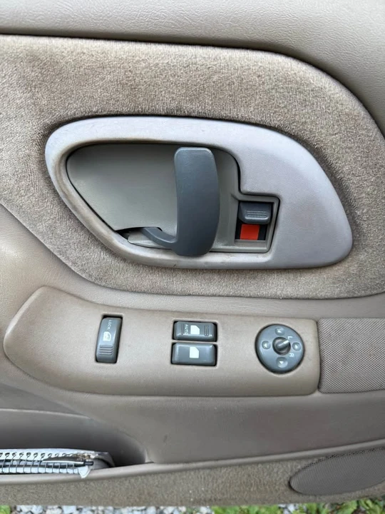 1998 GMC Sierra 1st Gen - Image 17 of 19