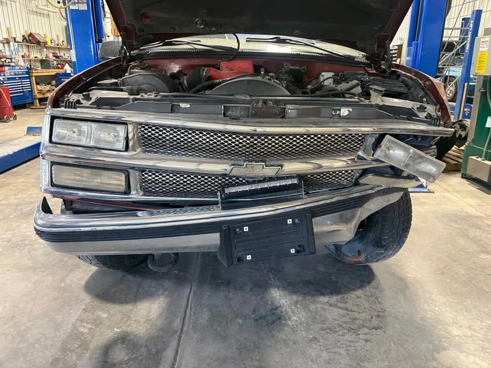 1998 GMC Sierra 1st Gen - Image 3 of 14